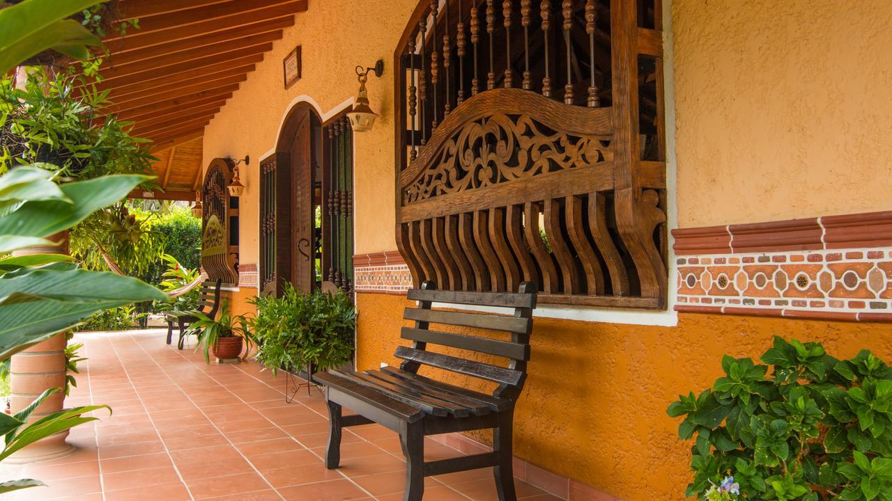Hosteria Tonusco Campestre Santa Fe de Antioquia Exterior photo